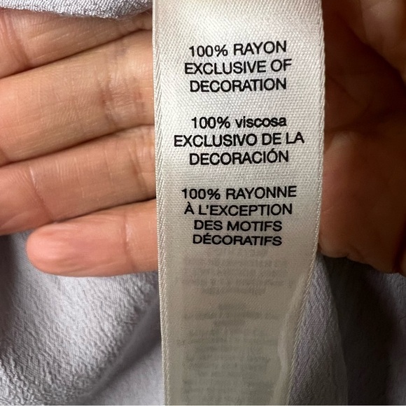 NEW Chico's Womens Sequin Shine Sparkle Henley Tunic Sz L Gray Rayon Flowy - Picture 12 of 12